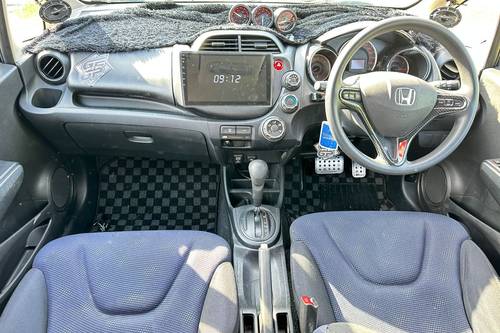 2014 Honda Jazz 1.5L V Terpakai